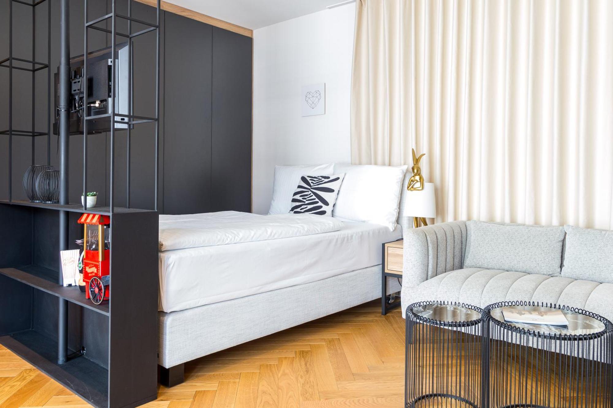 Living Timeless- Stylische Design Nahe Europa-park Und Elsass Mit Balkon Und Privatem Parkplatz Apartment Meißenheim