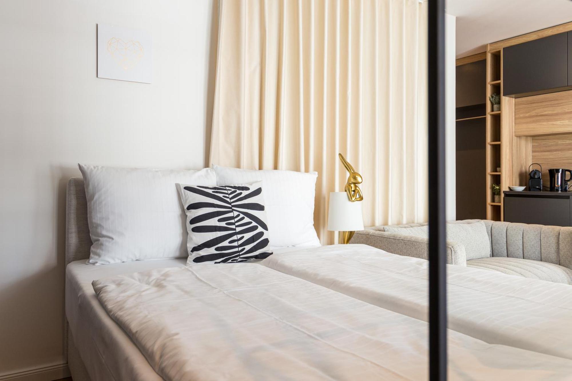 Living Timeless- Stylische Design Nahe Europa-park Und Elsass Mit Balkon Und Privatem Parkplatz * Meißenheim