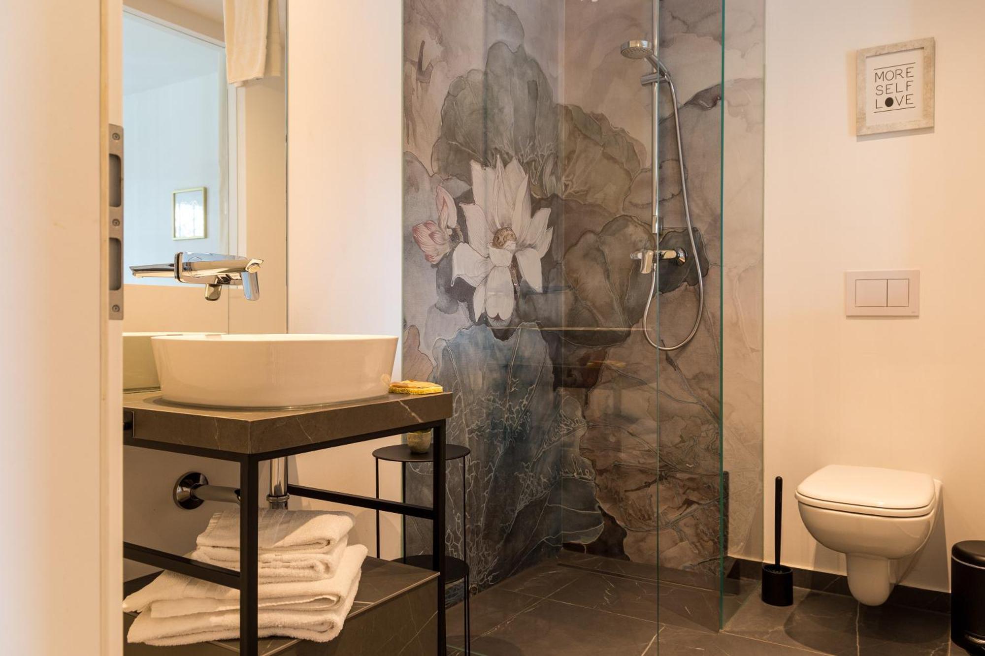 Apartment Living Timeless- Stylische Design Nahe Europa-park Und Elsass Mit Balkon Und Privatem Parkplatz *